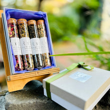 Load image into Gallery viewer, Organic Tea Lovers Test Tube Gift Set
